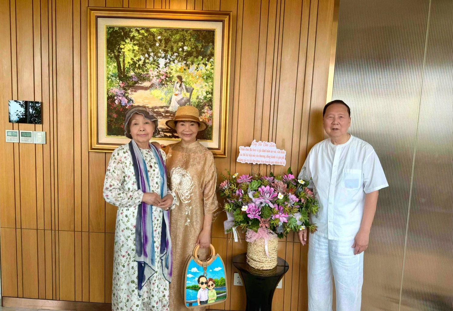 GẶP NHAU .....