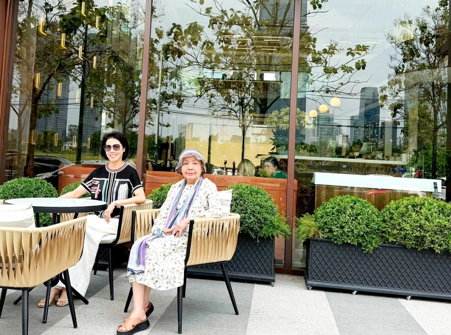 MỘT NGÀY VUI