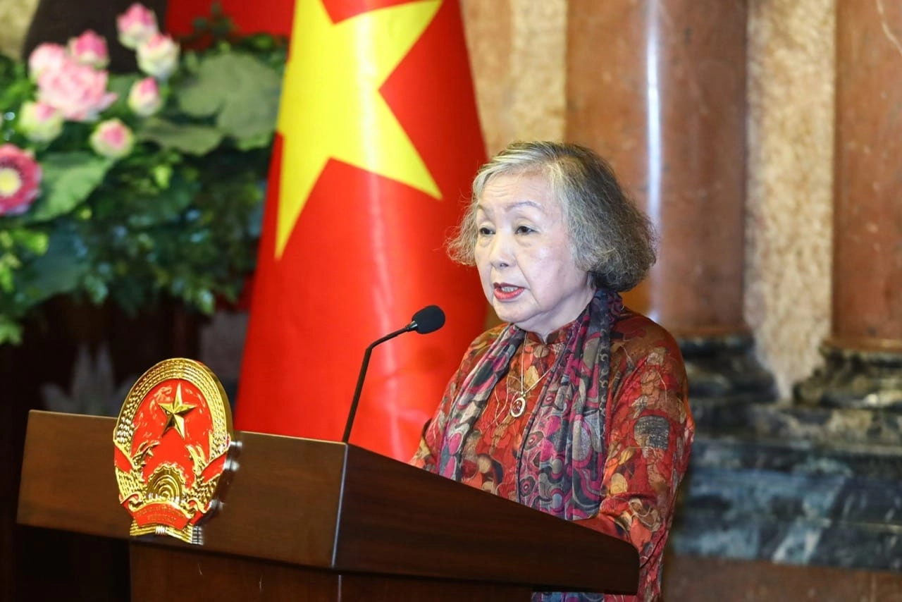 TUỔI CAO